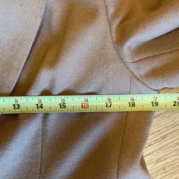 Courtenay classic tan 2 button blazer welt front pockets, tapered. - Picture 6 of 7